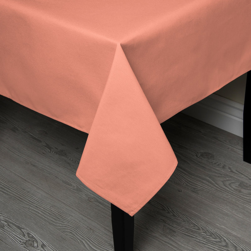 Caius Tablecloth, 72" L x 72" W, Red