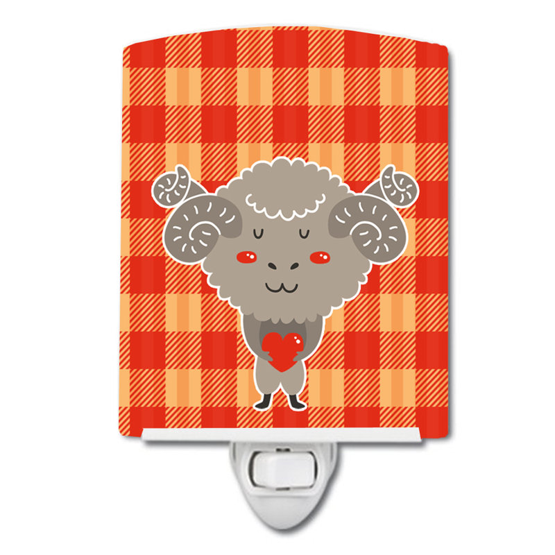 Ram avec une lampe de nuit en céramique cardiaque