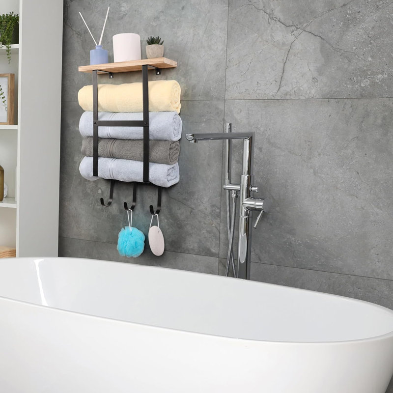 Porte-serviettes mural avec tablette et crochets - Organisateur de salle de bain en bois avec barres en métal pour serviettes pliées ou roulées - Solution de rangement peu encombrante