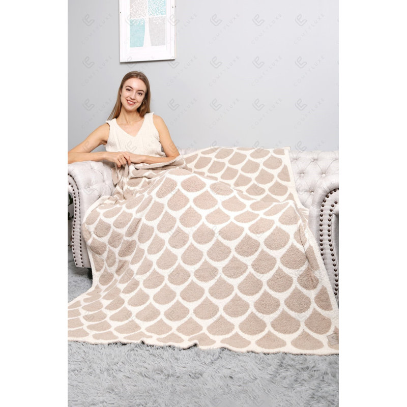 Jeté de luxe Mermaid Scale, Beige