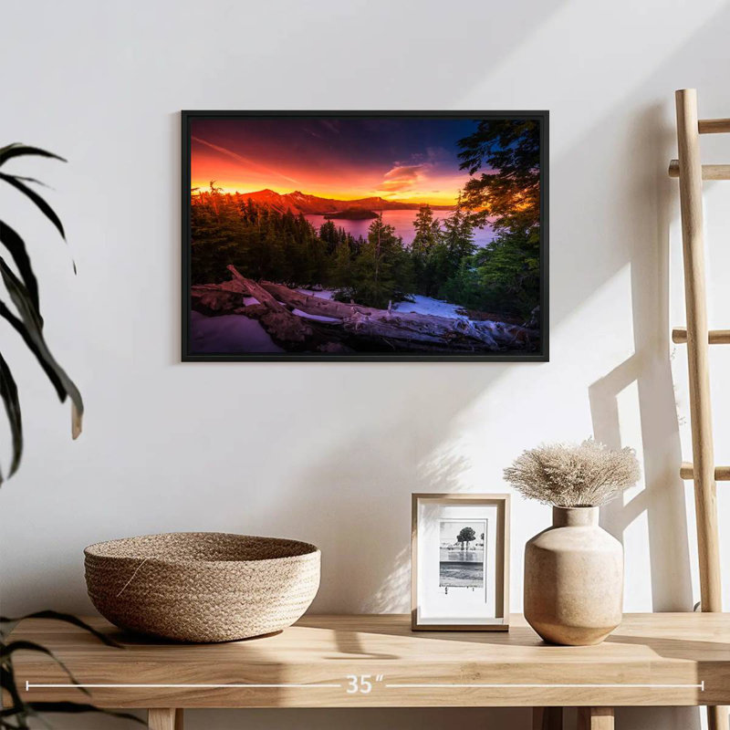 Majestic Crater Lake Sunset, 19 po x 13 po, Cadre flottant noir