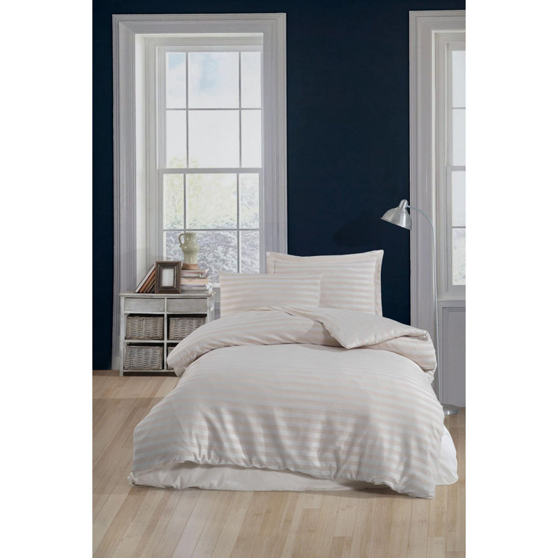 Quiltisse Bedspread with Pillowcases Included, Beige, Single XL Bedspread + 1 Standard Pillowcase