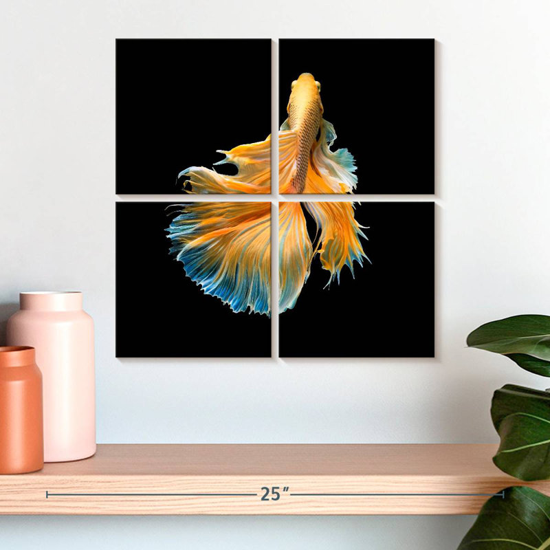 Brampt Yellow Fighter Fish Grandiose, 18" H x 18" W