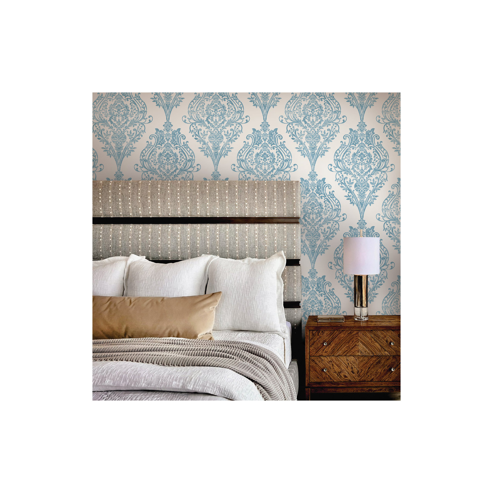 Kwon Damask Wallpaper, Coastal Blue