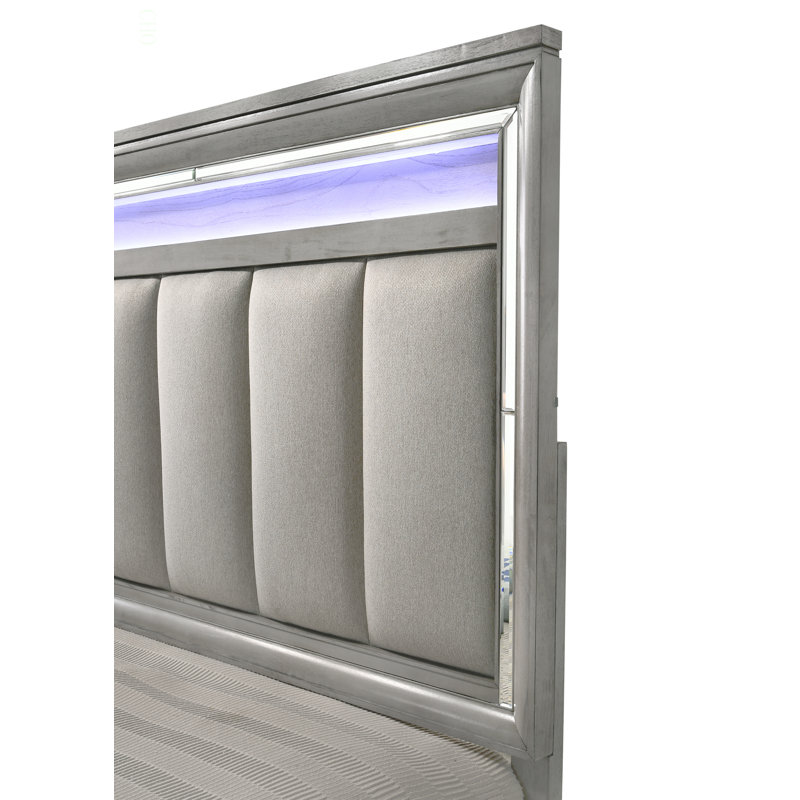 1pc très grand lit à panneau avec éclairage à DEL intégré tête de lit capitonnée grain de bois finition bois doux meubles en bois massif