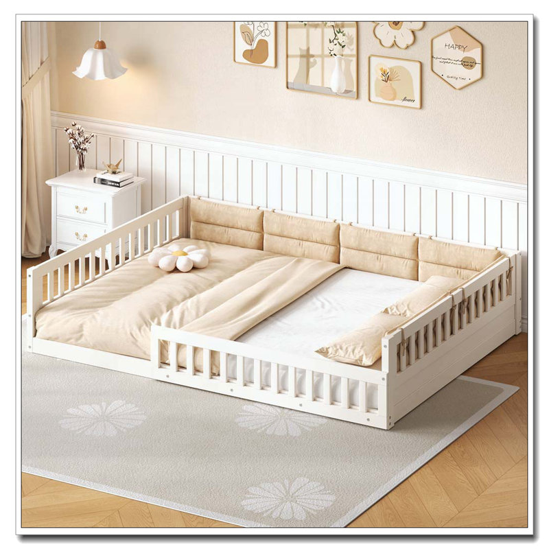 Lit plateforme tapissier en bois pleine grandeur avec garde-corps et coussin, Beige