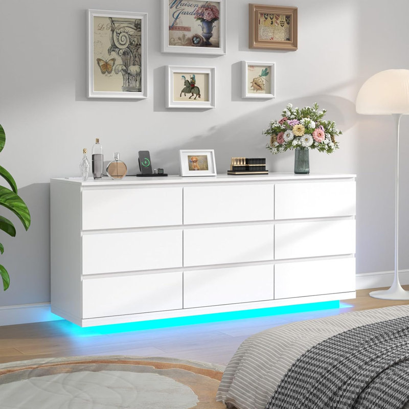 Floating 9 Drawer 63" W Triple Dresser, White
