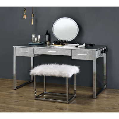 Deundrae 3 - Drawer Vanity Desk with Mirror