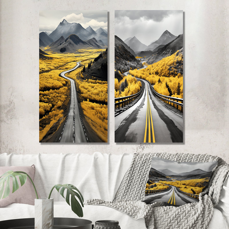«Road Through Yellow Prairies», 2 pièces, Encadrement doré, H 32 po x l 32 po