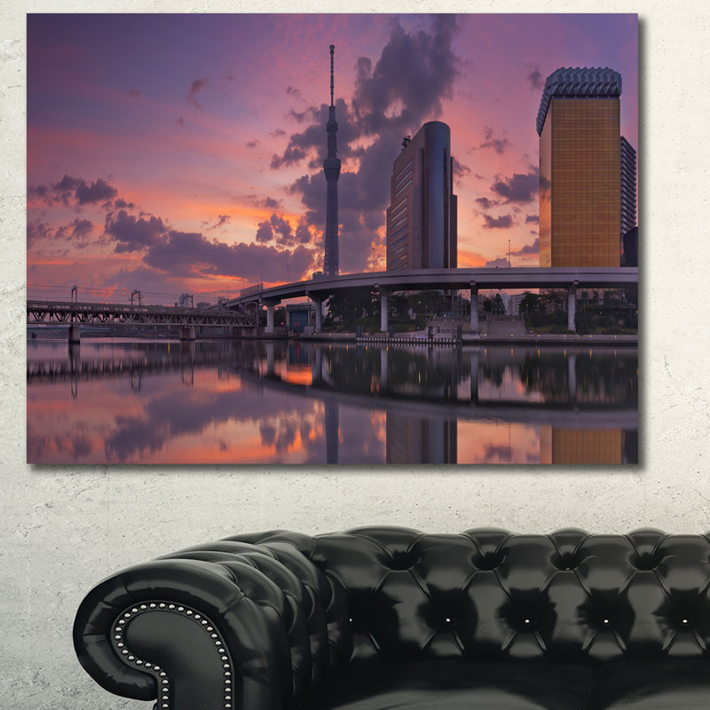 «Tokyo Sky Tree and Sumida River», reproduction de photo sur toile tendue, H 30 po x l 40 po x P 1 po
