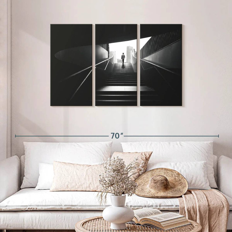 Lilie Staircase Ascent, 28" H x 45" W