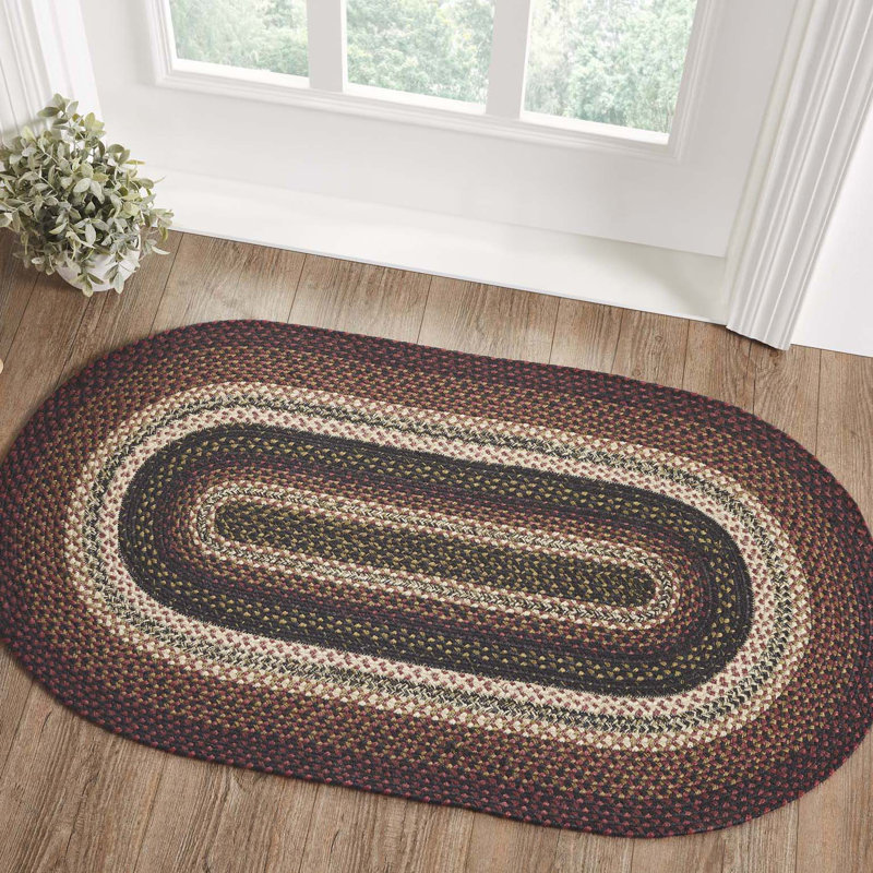 Amae Geometric Indoor Rug, Oval 2'3" x 4'