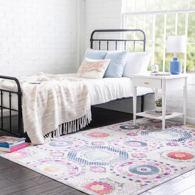 Floral Indoor Rug, Rectangle 8' x 9'10"
