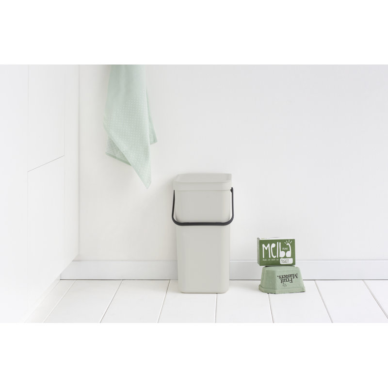 Brabantia Sort & Go Plastic Recycling Bin 4.2 Gallon, Light Gray