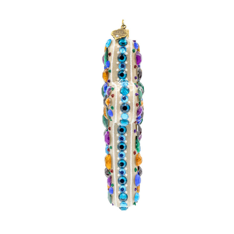 Ornement en forme de croix bejewelée