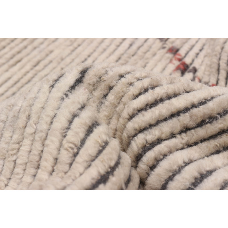 Tapis beige Tangier 7 pi 1 po x 9 pi 10 po
