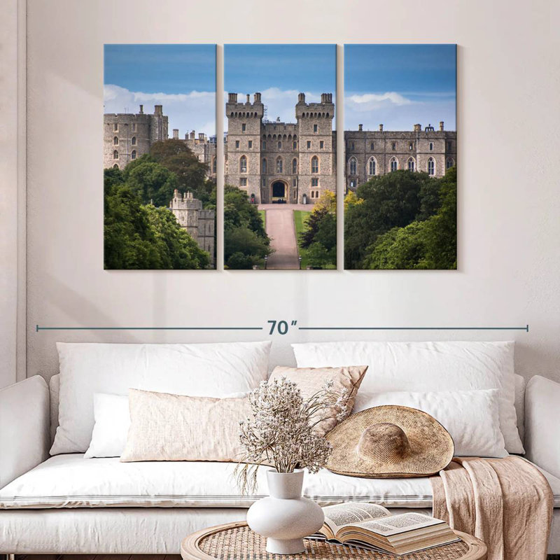 Château royal Nicci Windsor, H 32 po x l 50 po