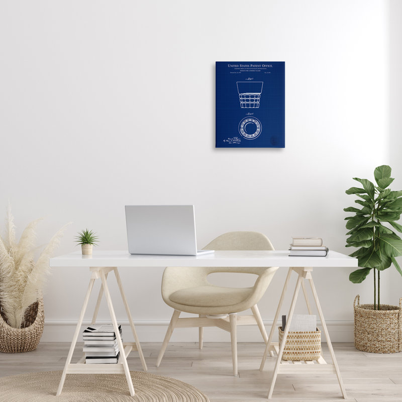 «Whiskey Glass Blueprint Canvas», art mural par Karl Hronek, H 20 po x l 16 po