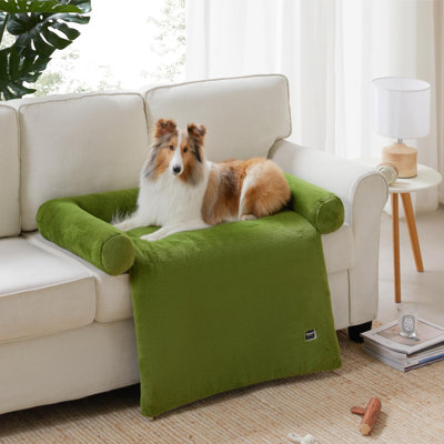 Dretha Faux Fur Pet Bed