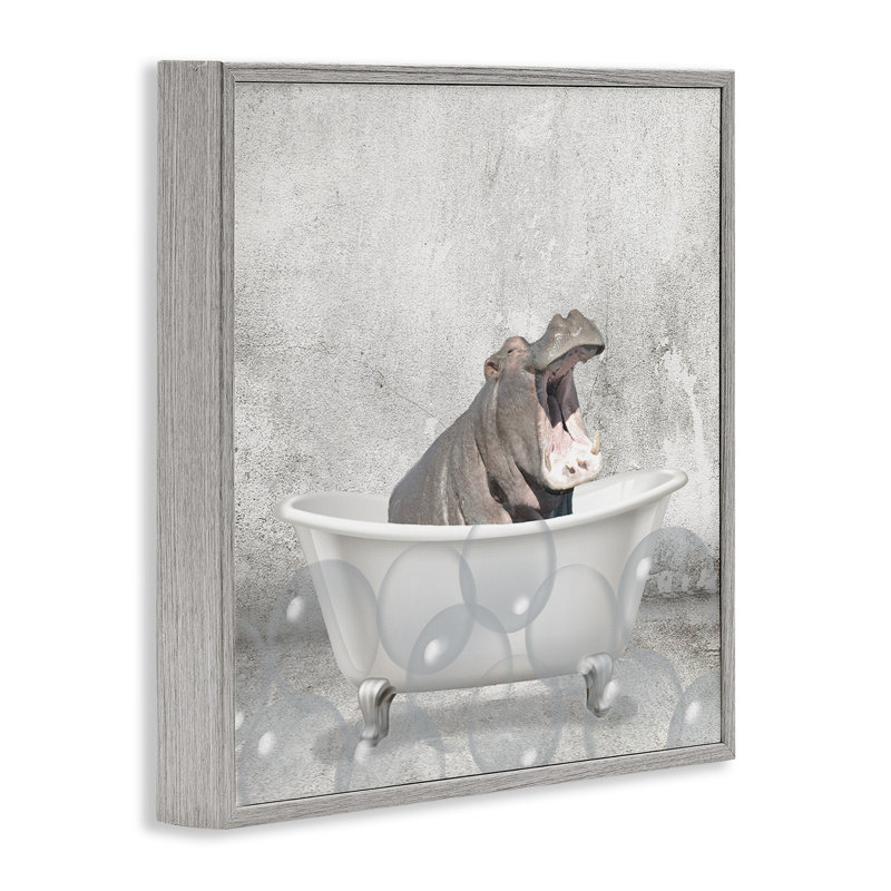 «Baby Hippo Bath Time» - reproduction d'art, H 17 po x l 17 po, Estampe numérique Farmhouse