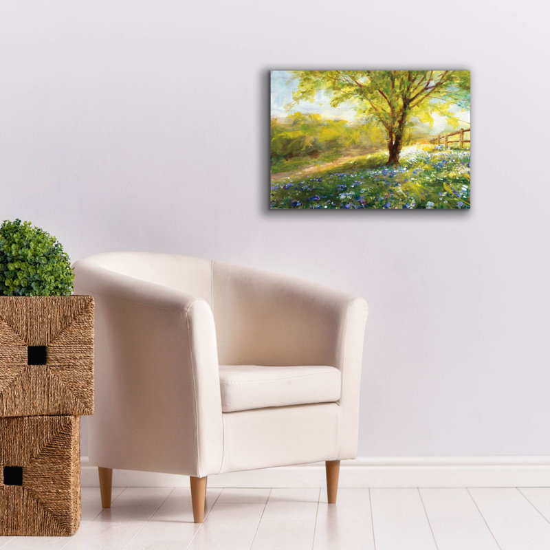 «Field of Bluebells» par Danhui Nai, art mural sur toile, H 18 po x l 26 po