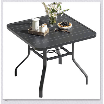 Table de salle à manger carrée