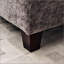 Canapé modulaire spacieux, recouvert de tissu chenille doux, idéal pour le confort et le style dans les salons-1683652205