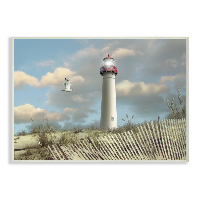 Reproduction de photo «Cape May Sand Dune Fence Lighthouse Beach Scene with Seagull», H 12 po x l 18 po, Plaque murale