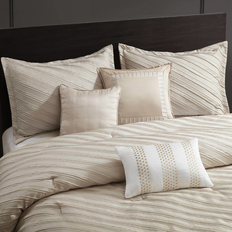 7 pièces, beige, édredon pour grand lit, diagonale, confort toutes saisons, ensemble de literie de luxe, jupe de lit de 15 pouces avec motif beige, rembourrage et coussins décoratifs