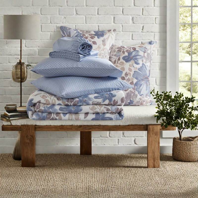 Soft Blue Floral Bedding Sets, Polyester Comfort, Home Relaxation