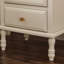 Armoire de chambre de couleur crème