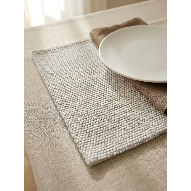 Cape Blue Pebble Beach Indoor Outdoor Placemat, Green