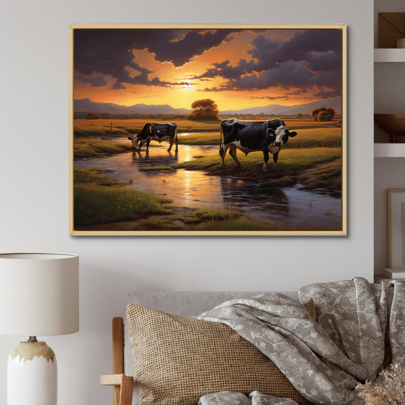 «Kvon Cows At Farm Landscape II», reproduction sur toile, H 30 po x l 40 po, Cadre naturel flottant