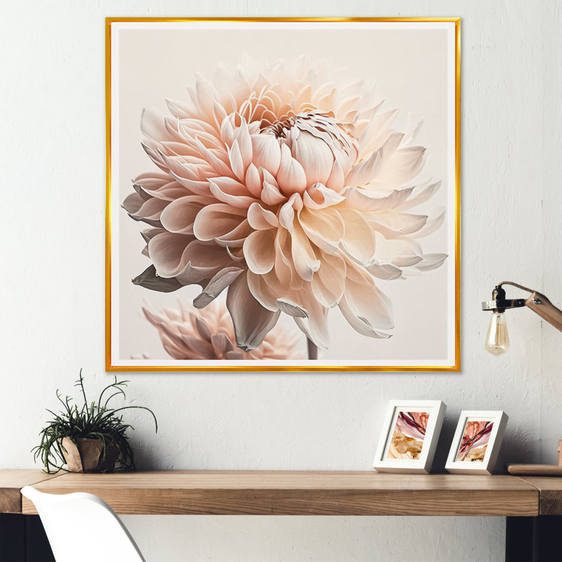 «White Dahlia Flowers I», reproduction sur toile, L 36 po x H 36 po, Toile avec cadre flottant or