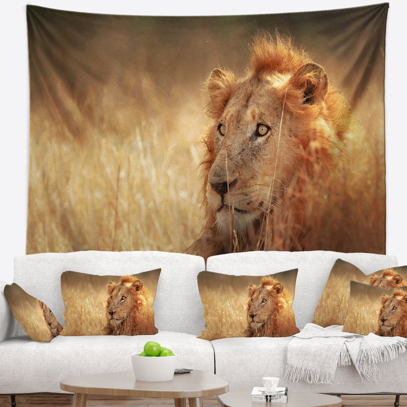 Tapisserie «Lion in Grassland», H 32 po x l 39 po