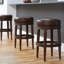 Tabouret de bar pivotant sans dossier en bois avec personnalisation de la hauteur-77397573