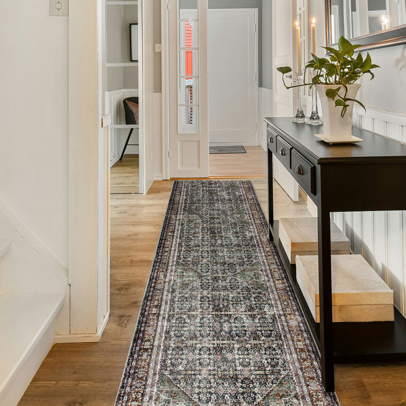 CYNTHIA Machine Washable Vintage Distressed Area Rug Soft Foldable, Rectangle 2'6" x 9'