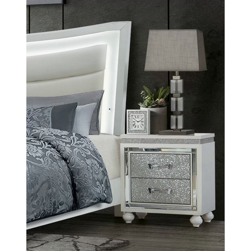 NIGHTSTAND