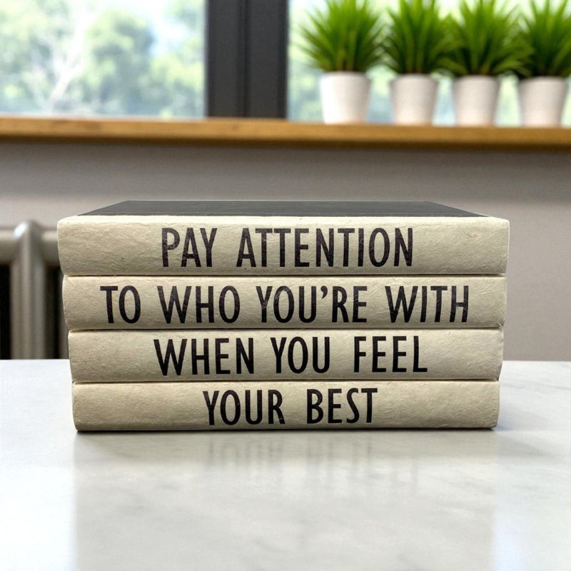 Citation de livre décoratif fait à la main en crème / noir