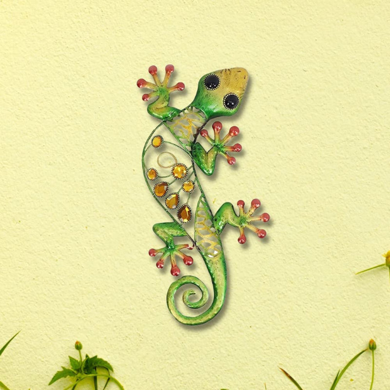 Wall Decor on Metal