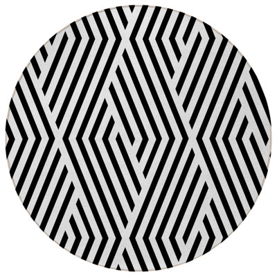 HomeRoots 8' Black And White Round Geometric Washable Indoor Outdoor Area Rug