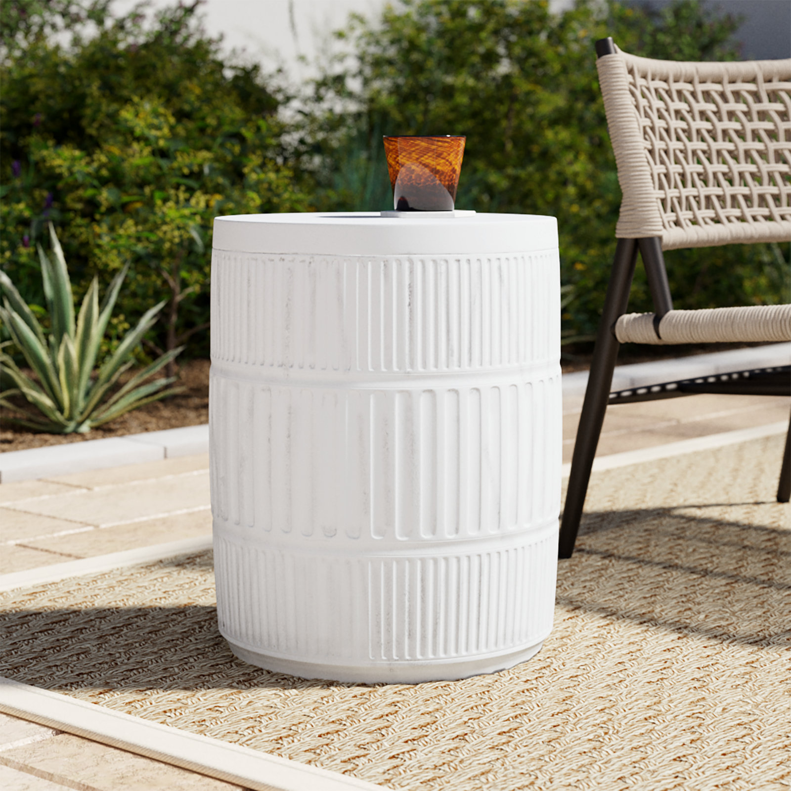Isolde 15'' Stone Outdoor Side Table, White