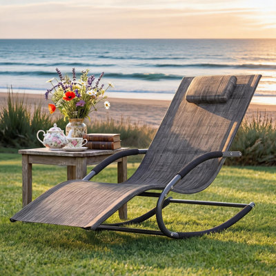 Folding Patio Recliner Lounge Chair, Breathable Mesh Rocker with Pillow, Heavy Duty Steel Frame, Portable Outdoor Seating for Pool, Garden & Lawn, Gray