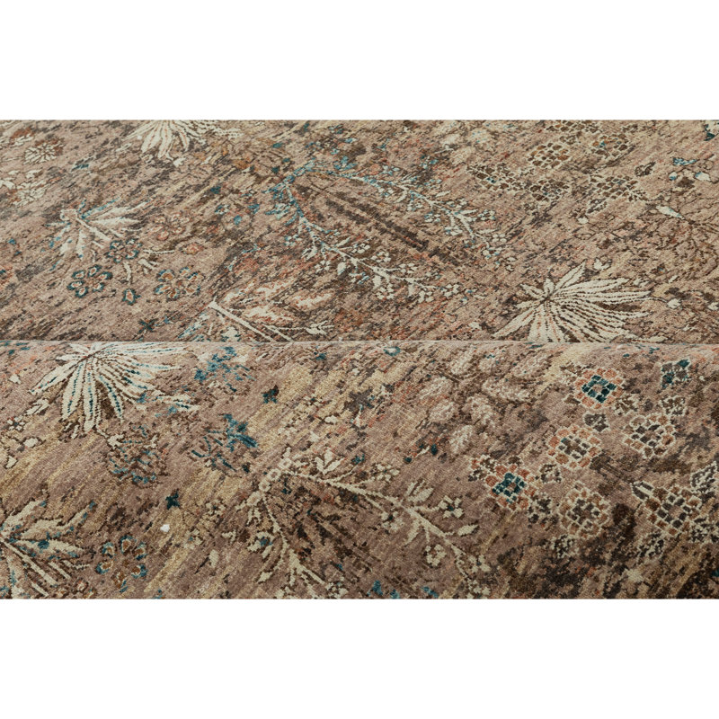 Hand Knotted Wool Area Rug in Bronze, Rectangle 5' x 8'