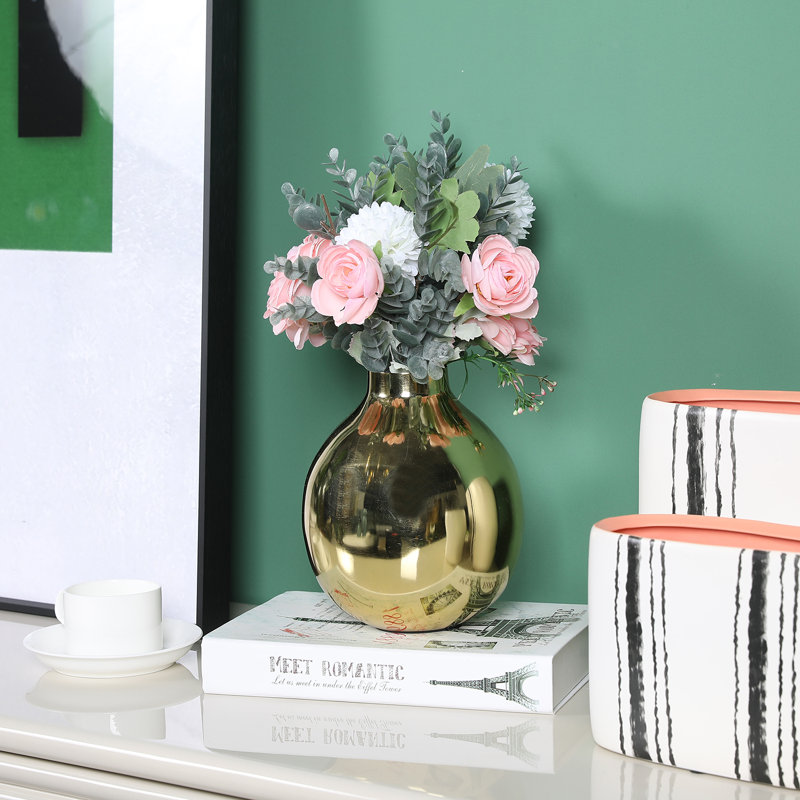 Gold 19.6cm Metal Table Vase