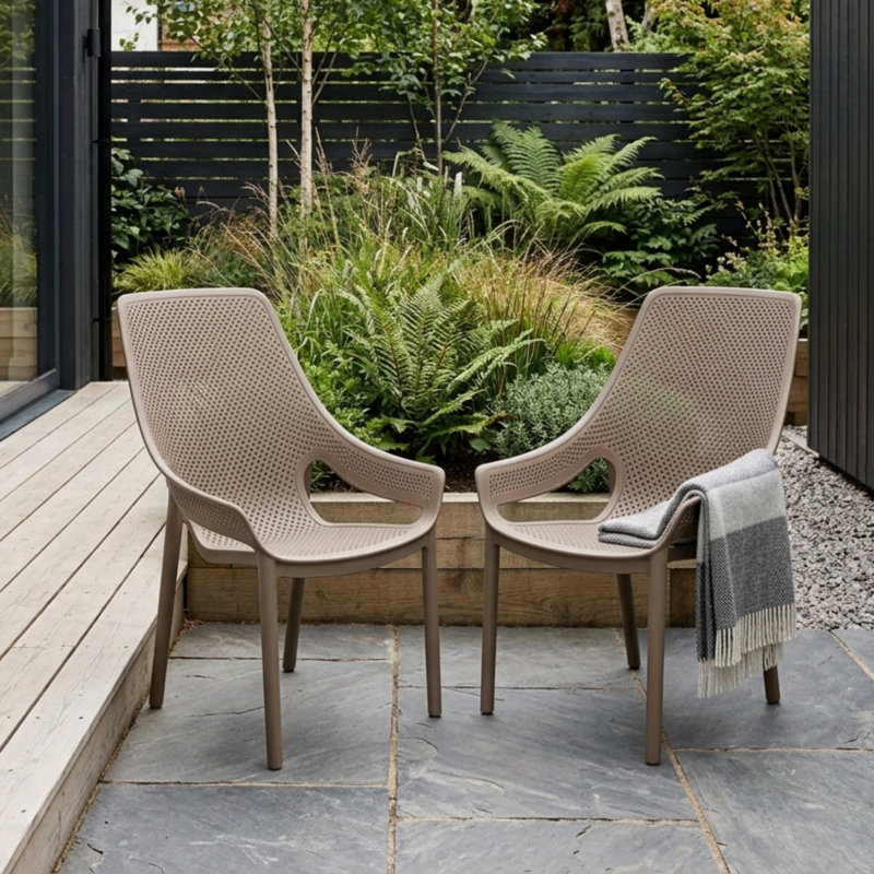 Outdoor Lounge Chair