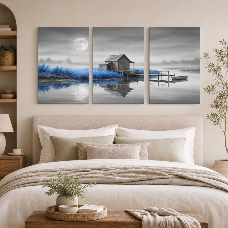 Ensemble de 3 toiles murales représentant une cabane au clair de lune au-dessus d'un lac avec des herbes bleues