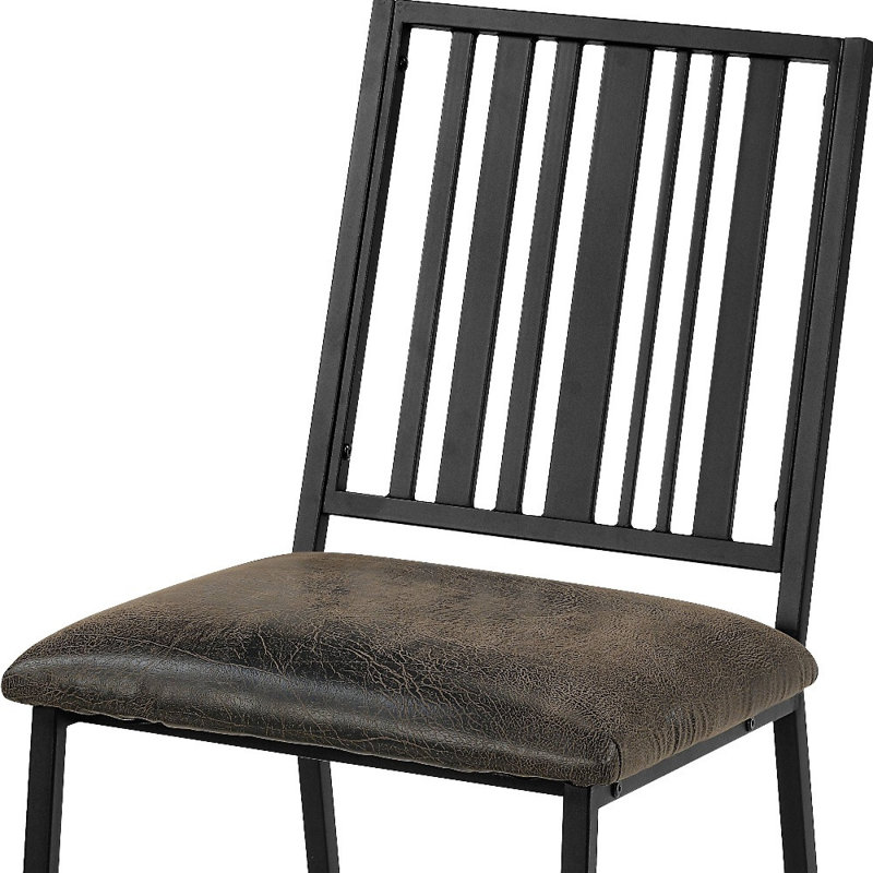 Ensemble de deux chaises d'appoint noires en similicuir