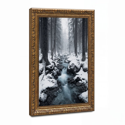 «Snowy Forest Stream in Misty Woods», art mural sur toile