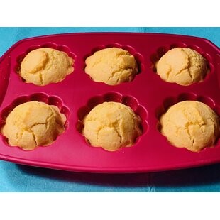 Mini Muffin &Cupcake Set, 24 Cups 2-Pieces, Nonstick Silicone  Baking Pan, BPA Free and Dishwasher Safe, Great for Making Muffin Cakes,  Tart, Bread (24 Cups Red,2 PCS): Home & Kitchen
